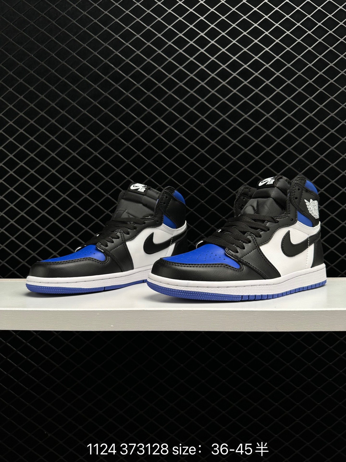 Air Jordan 1 Mid“Light Smoke Grey”